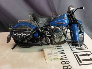lot 92 image: 1948 Harley-Davidson Panhead Franklin Mint