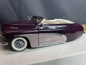 lot 144 image: 1950 Mercury Custom Danbury Mint