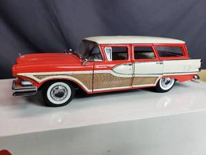 lot 157 image: 1958 Edsel Bermuda Six-Passenger Station Wagon Danbury Mint