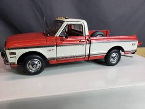 lot 160 image: 1972 Chevrolet Cheyenne Danbury Mint