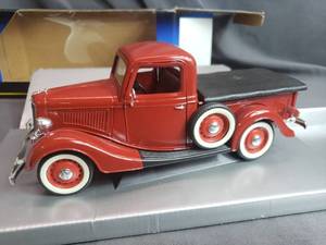 lot 177 image: 1934 Ford Pickup