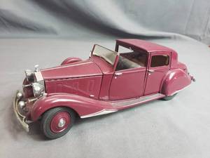 lot 208 image: 1938 Rolls-Royce Phantom III Danbury Mint