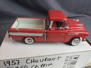 lot 215 image: 1957 Chevrolet Cameo Carrier Pickup Danbury Mint