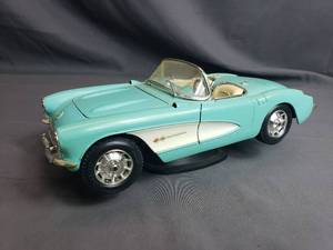 lot 224 image: 1957 Chevrolet Corvette by burago