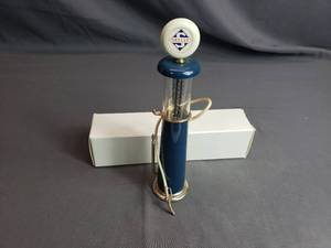lot 268 image: Skelly Replica Pump