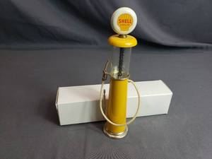lot 279 image: Shell Gasoline Replica Pump