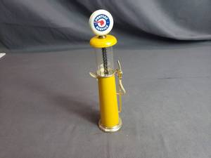 lot 287 image: Pontiac Replica Pump