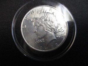 10. 1922-D Silver Peace Dollar with Cartwheel effect and Original Mint Luster - High Grade Coin