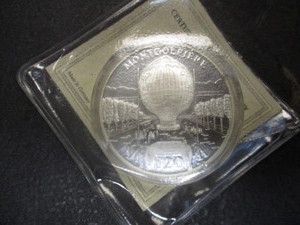 42. 2000 History of Aviation Silver Commemorative Coin - Montgolfier Balloon