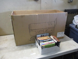 lot 41 image: Huge assortment of Dvds and Movies