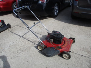 lot 59 image: Murray 22 Mower