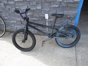 lot 62 image: Mongoose BMX Bike