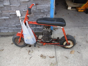 lot 78 image: Foremost Mini Bike