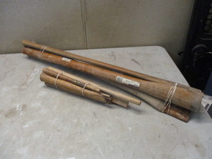 lot 110 image: Hammer, ax, maul handles