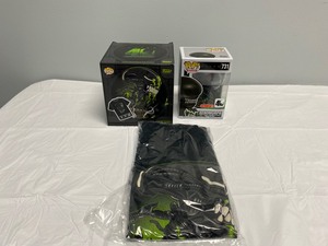 POP TARGET EXCLUSIVE ALIEN 40TH ANNIVERSARY COLLECTOR EDITION