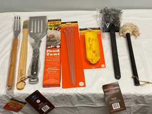 MR BAR B QUE GRILLING ACCESSORIES