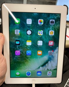Apple iPad Gen 4, Wi-Fi Model, 16 GB