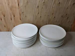lot 394 image: Set of (22) Round Serving Plates, White
