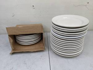 lot 413 image: Box of (24) Used Round China Plates, 7-Inch