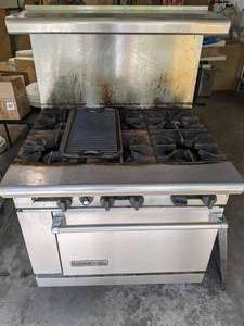 lot 350 image: American Range Commercial 6 Burner Gas Restaurant Range with Standard Oven