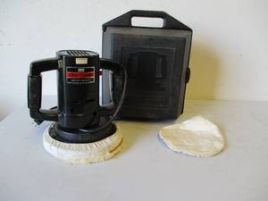 lot 36 image: Sears Craftsman Electric BufferPolisher in case with pads.