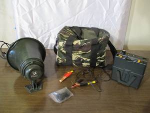 lot 76 image: Johny Stewart 612 Deluxe Professional Predator Caller in Case. Works.