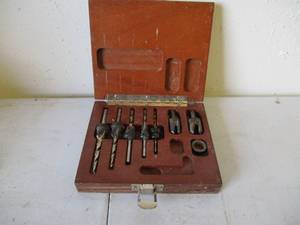 lot 100 image: Fuller Countersinks in wood boxcase.