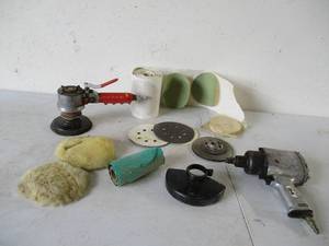 lot 123 image: Lot of 2 Impact Wrench and Sanding Disk