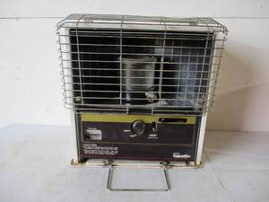 lot 126 image: Everglow Kerosene Space Heater P-E12
