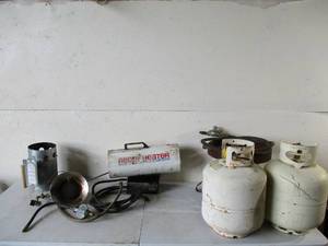 lot 129 image: Lot of various LPG Gas Items.