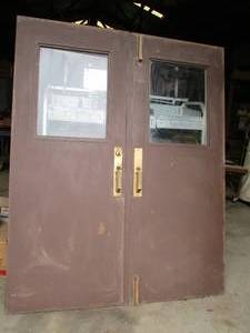 lot 140 image: Lot of 2 Metal Vintage Heavy Duty Exterior DoorsSet with Key and Top & Bottom Latch .