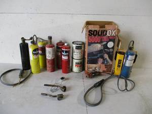 lot 160 image: Lot of various Metal joining-Brazing itemssupplies