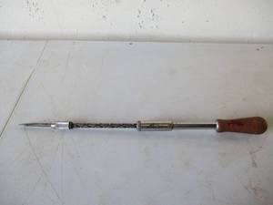 lot 186 image: Stanley Yankee Screw Driver No. 30A