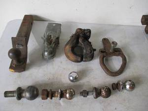 lot 205 image: Lot of Various Trailer Hitch items