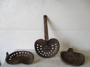 lot 218 image: Lot of Cast Iron Tractor Seats