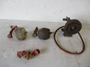 lot 220 image: Lot of Grinders wheels and parts.