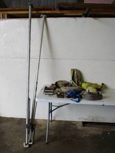 lot 236 image: Lot of Load Bars and Tie Down Trucking Straps