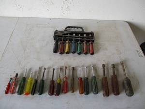 lot 250 image: Lot of various Nut Drivers