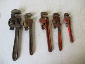 lot 255 image: Lot of Pipe Wrenches
