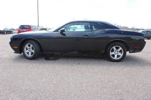 2010 Dodge Challenger SE - 1 OWNER