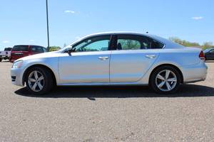 2013 Volkswagen Passat SE