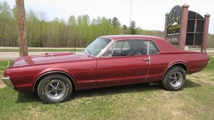 CLASSIC 1967 MERCURY COUGAR