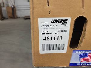 lot 189 image: NOS Luverne Stainless Side Step Bars - Part No. 481113 - Fits 2001-2013 Chevrolet  GMC 150025003500 Crew Cab Trucks