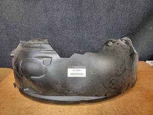 lot 231 image: NOS Genuine Ford Wheel Liner - Part No. HC3Z-16F099-A wo Clips