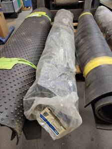 lot 247 image: Ford 6.75 Bed Liner - Part No. HC32-99112A15 - Fits Ford 2017-2021 Ford Super Duty