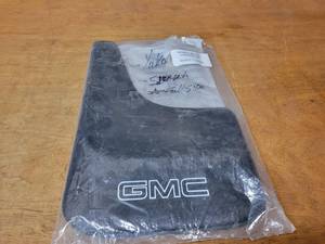 lot 250 image: NOS GM Splash Guards - Part No. 19213394 - no hardware
