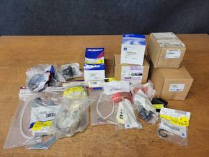 lot 292 image: Lot of (20) New Old Stock GM  AC Delco Parts - See Pictures for more details