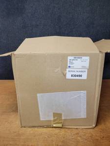 lot 317 image: NOS Genuine GM Mirror Kit - Part No. 23372181 - Fits 2014-2019 Chevrolet Silverado 150025003500 and 2014-2019 GMC Sierra 150025003500