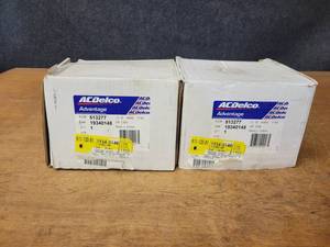 lot 322 image: Pair of New ACDelco Hub Assemblies - Part No. 19340148