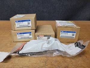 lot 364 image: Lot of (6) Genuine Ford  Motorcraft Parts - See Pictures for more details